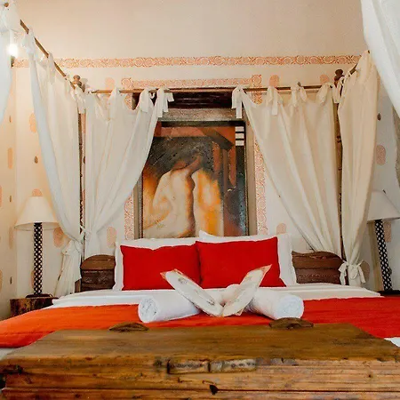 Zen Hotel 2*